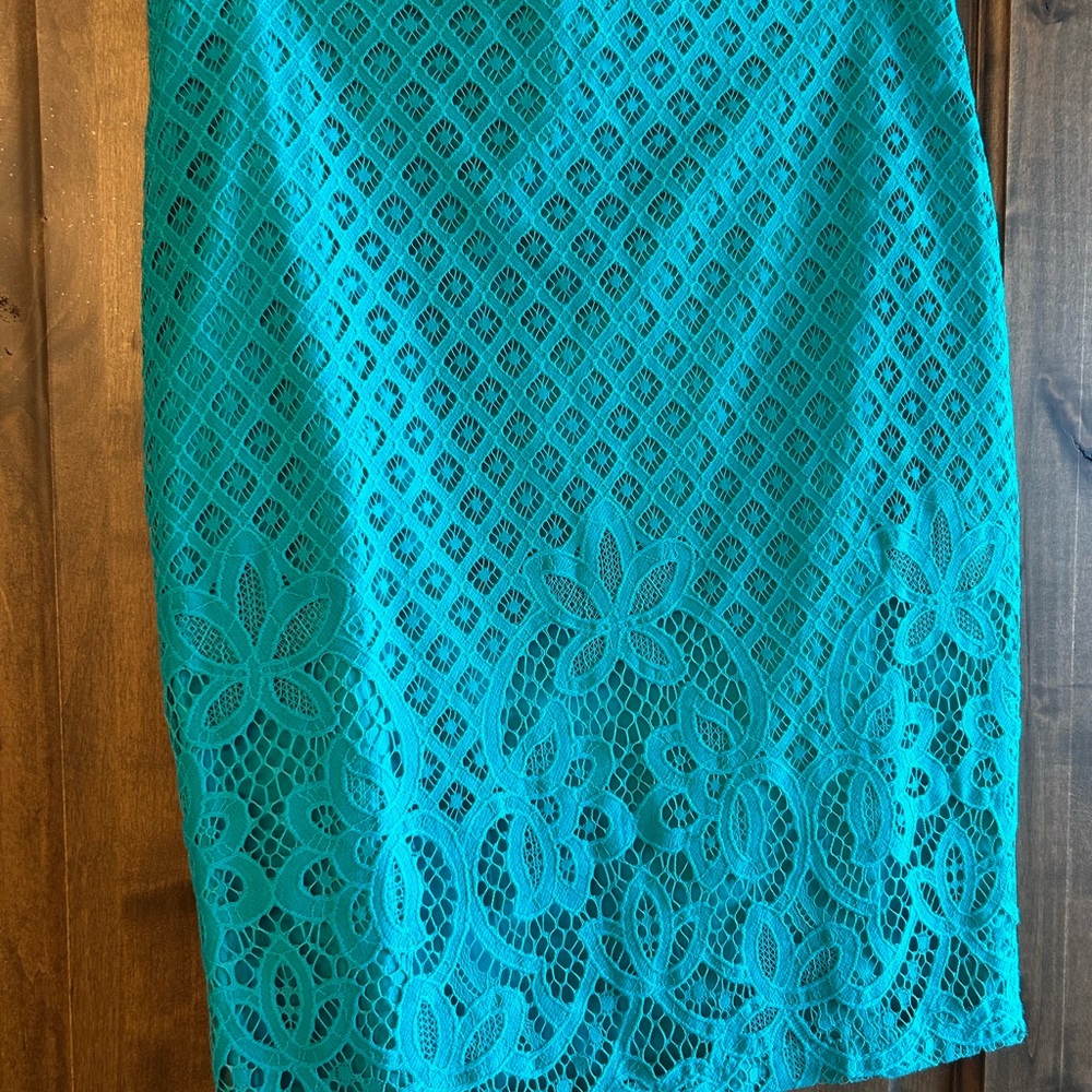 Gorgeous lace turquoise pencil skirt